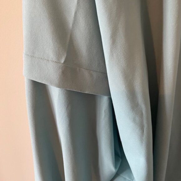 Elevate All Weather Blue Haze Light Windbreaker – NWT Size L – will fit an XL - Picture 3 of 12